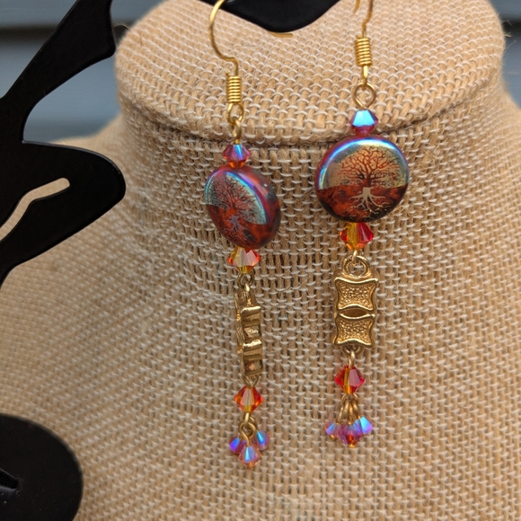 Cinnamon Crystal Tree Earrings - Picture 6 of 9